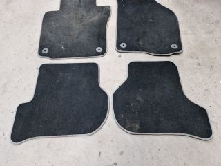 bontott VW GOLF VI Szőnyeg Szett