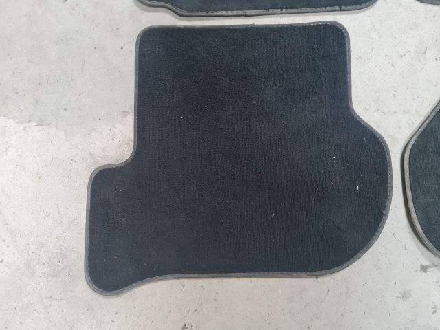 bontott VW GOLF VI Szőnyeg Szett