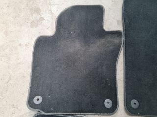 bontott VW GOLF VI Szőnyeg Szett