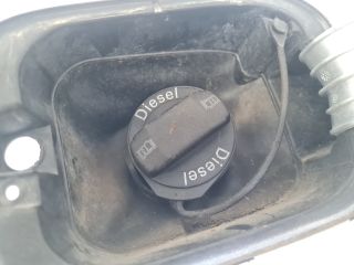 bontott VW GOLF VI Tankajtó