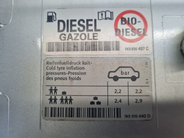 bontott VW GOLF VI Tankajtó