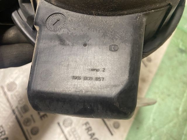 bontott VW GOLF VI Tankajtó