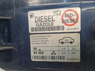 bontott VW GOLF VI Tankajtó