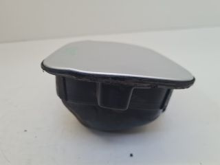 bontott VW GOLF VI Tankajtó