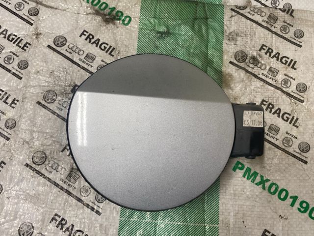 bontott VW GOLF VI Tankajtó