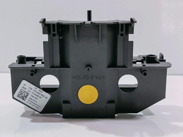 bontott VW GOLF VI Tartó Bak