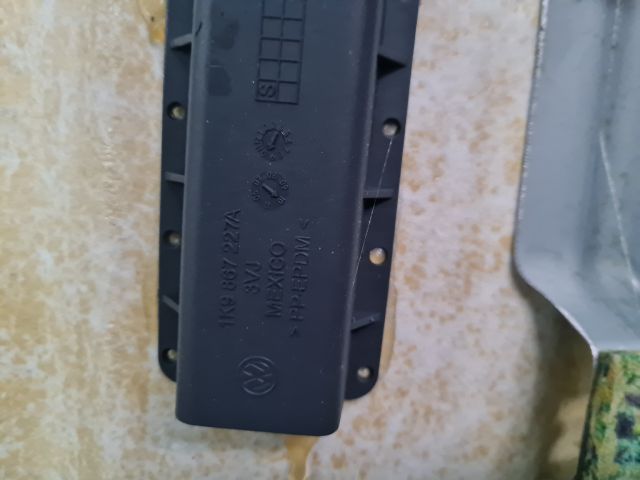 bontott VW GOLF VI Tetőkárpit