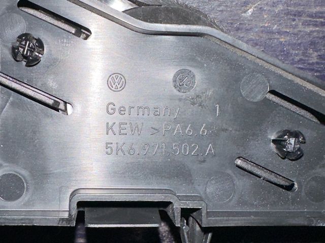 bontott VW GOLF VI Tolatóradar Hangszóró