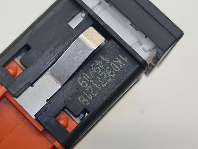 bontott VW GOLF VI TPMS Kapcsoló