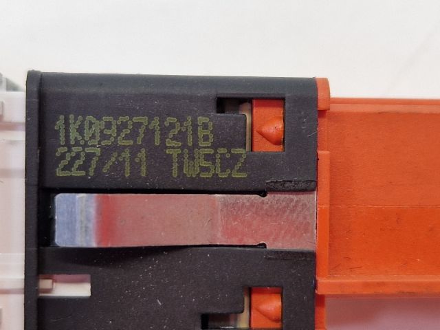 bontott VW GOLF VI TPMS Kapcsoló