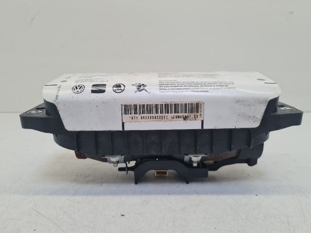 bontott VW GOLF VI Utasoldali Légzsák