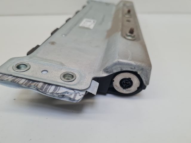 bontott VW GOLF VI Utasoldali Légzsák