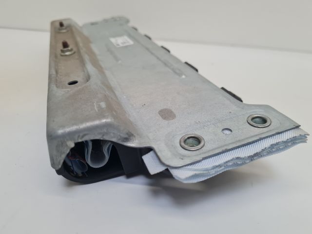 bontott VW GOLF VI Utasoldali Légzsák