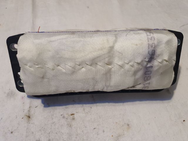 bontott VW GOLF VI Utasoldali Légzsák