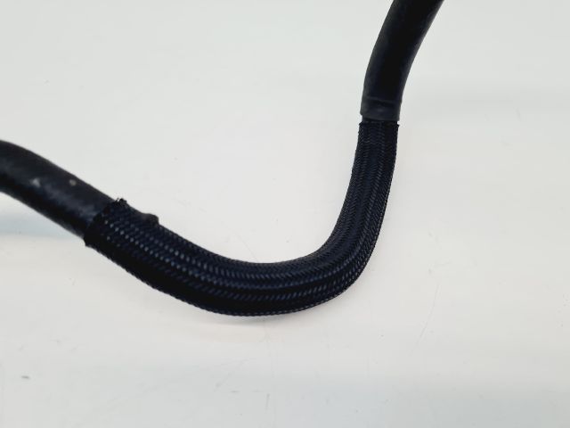 bontott VW GOLF VI Üzemanyagcső