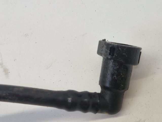 bontott VW GOLF VI Üzemanyagcső