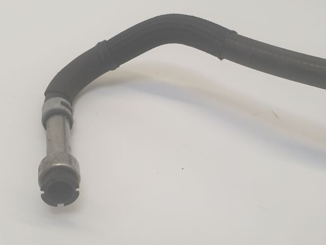 bontott VW GOLF VI Üzemanyagcső