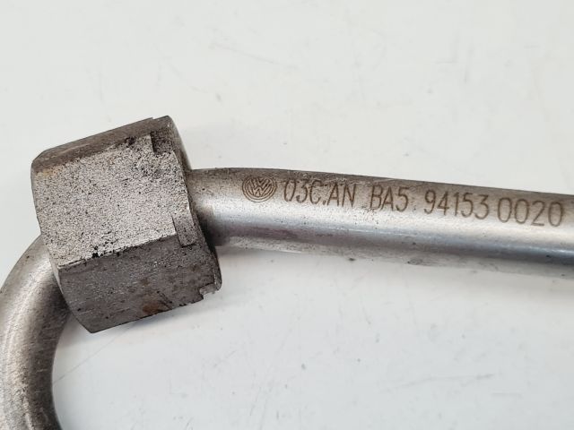 bontott VW GOLF VI Üzemanyagcső