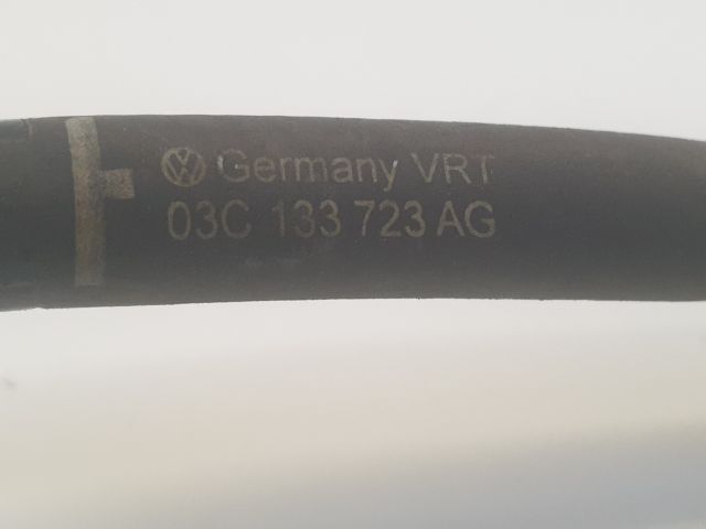 bontott VW GOLF VI Üzemanyagcső