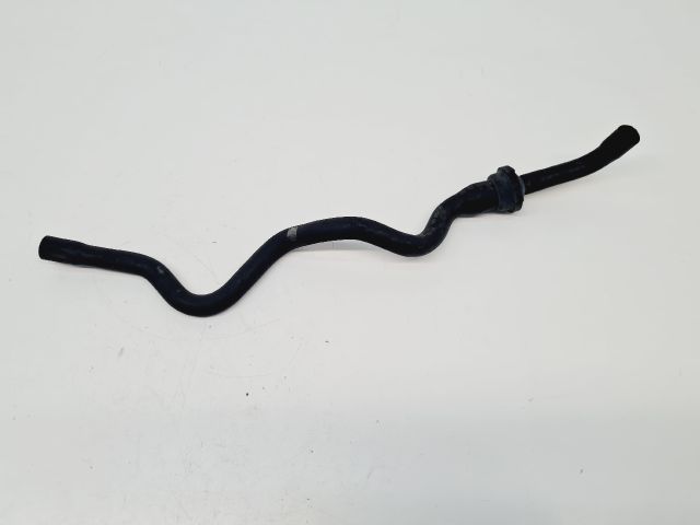 bontott VW GOLF VI Üzemanyagcső