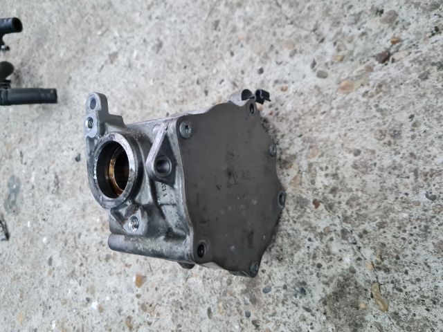 bontott VW GOLF VI Vákumpumpa