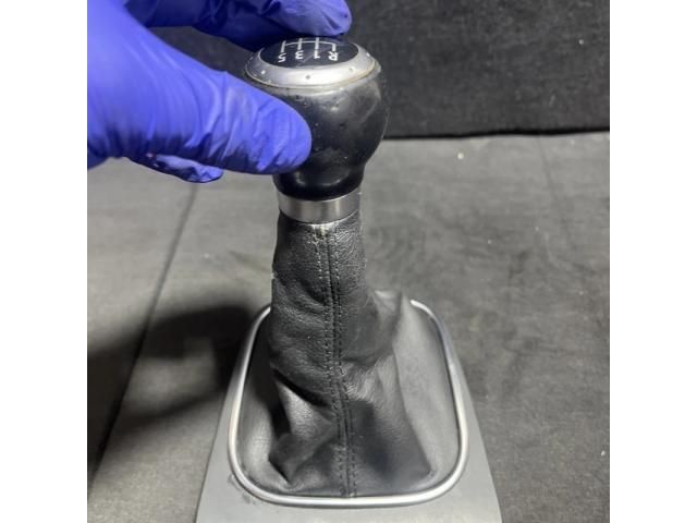 bontott VW GOLF VI Váltógomb