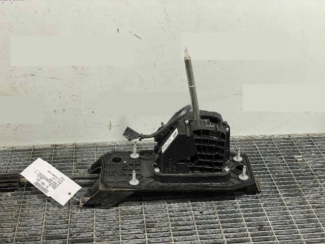 bontott VW GOLF VI Váltógomb