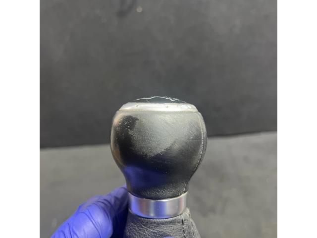 bontott VW GOLF VI Váltógomb