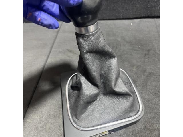 bontott VW GOLF VI Váltógomb