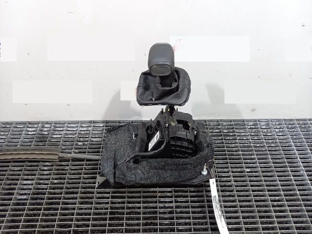 bontott VW GOLF VI Váltógomb