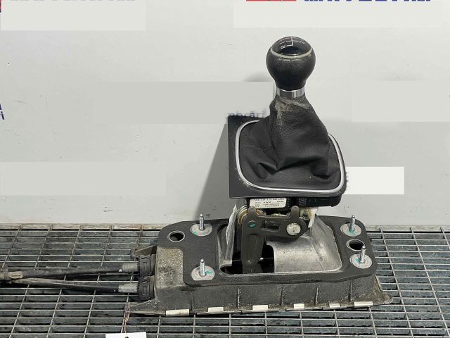 bontott VW GOLF VI Váltógomb