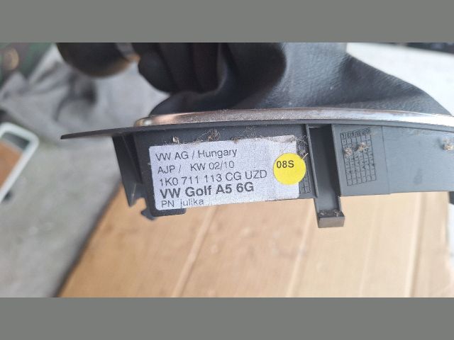 bontott VW GOLF VI Váltószoknya