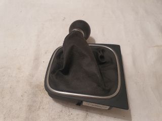 bontott VW GOLF VI Váltószoknya