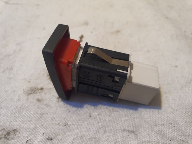 bontott VW GOLF VI Vészvillogó Kapcsoló