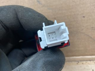 bontott VW GOLF VI Vészvillogó Kapcsoló