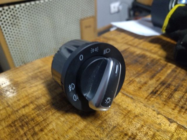 bontott VW GOLF VI Világítás Kapcsoló