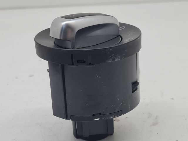 bontott VW GOLF VI Világítás Kapcsoló