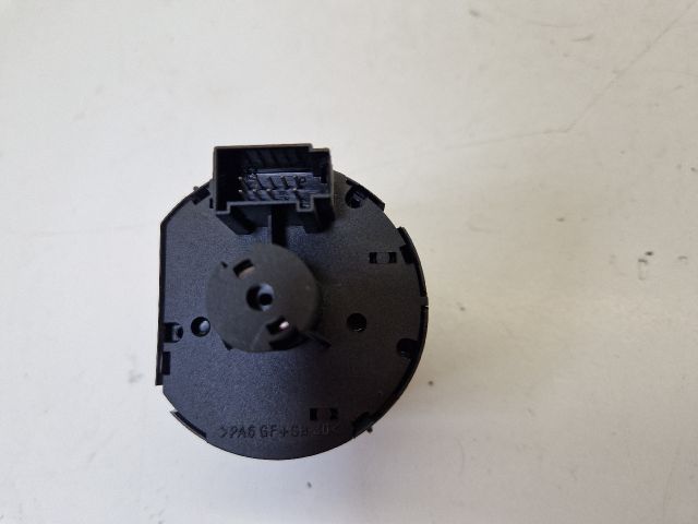 bontott VW GOLF VI Világítás Kapcsoló