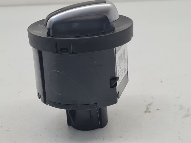 bontott VW GOLF VI Világítás Kapcsoló