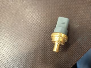 bontott VW GOLF VI Vízhőfok Gomba Hőmérséklet Érzékelő