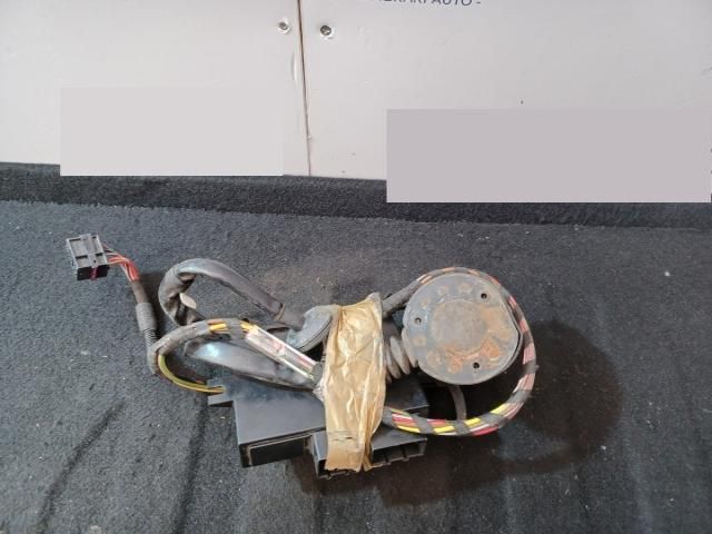 bontott VW GOLF VI Vonóhorog Elektronika