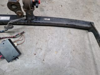 bontott VW GOLF VI Vonóhorog