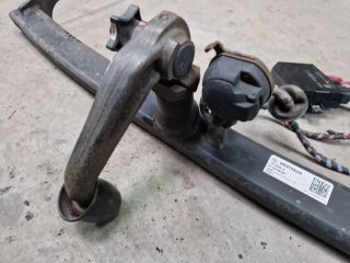 bontott VW GOLF VI Vonóhorog