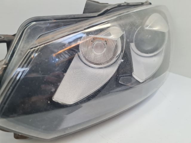 bontott VW GOLF VI Xenon Fényszóró Pár