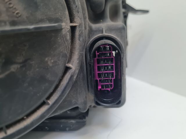 bontott VW GOLF VI Xenon Fényszóró Pár