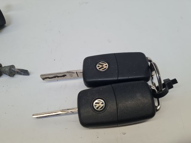 bontott VW GOLF VI Zárbetét Szett