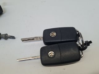 bontott VW GOLF VI Zárbetét Szett