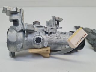 bontott VW GOLF VI Zárbetét Szett