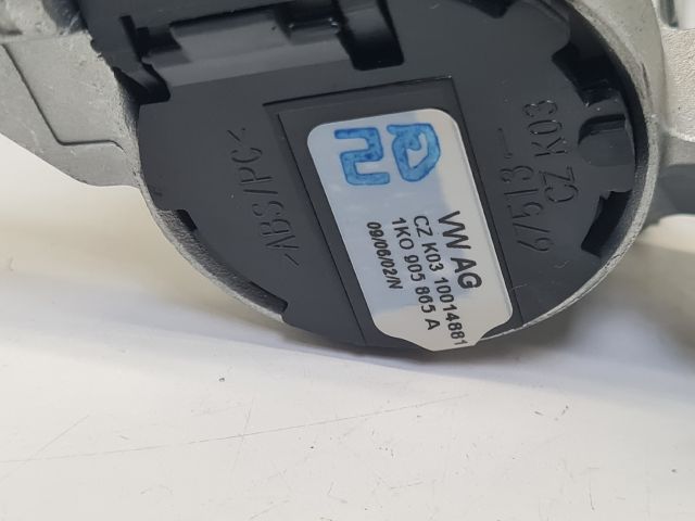 bontott VW GOLF VI Zárbetét Szett