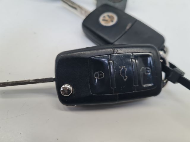 bontott VW GOLF VI Zárbetét Szett